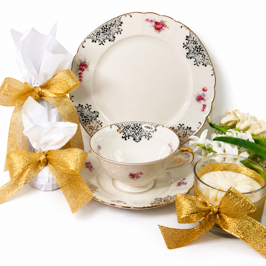 Set cadou vintage cu porțelan bavarez auriu
