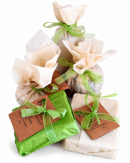 Set de cosmetice cu plante medicinale